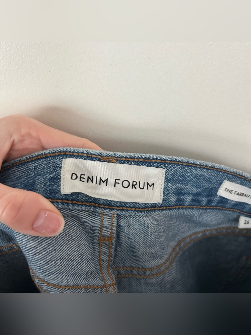 Aritzia Denim Forum The Farrah Hi-Rise Wide Leg Jean 30L Blue Denim Size 26 - Picture 8 of 15